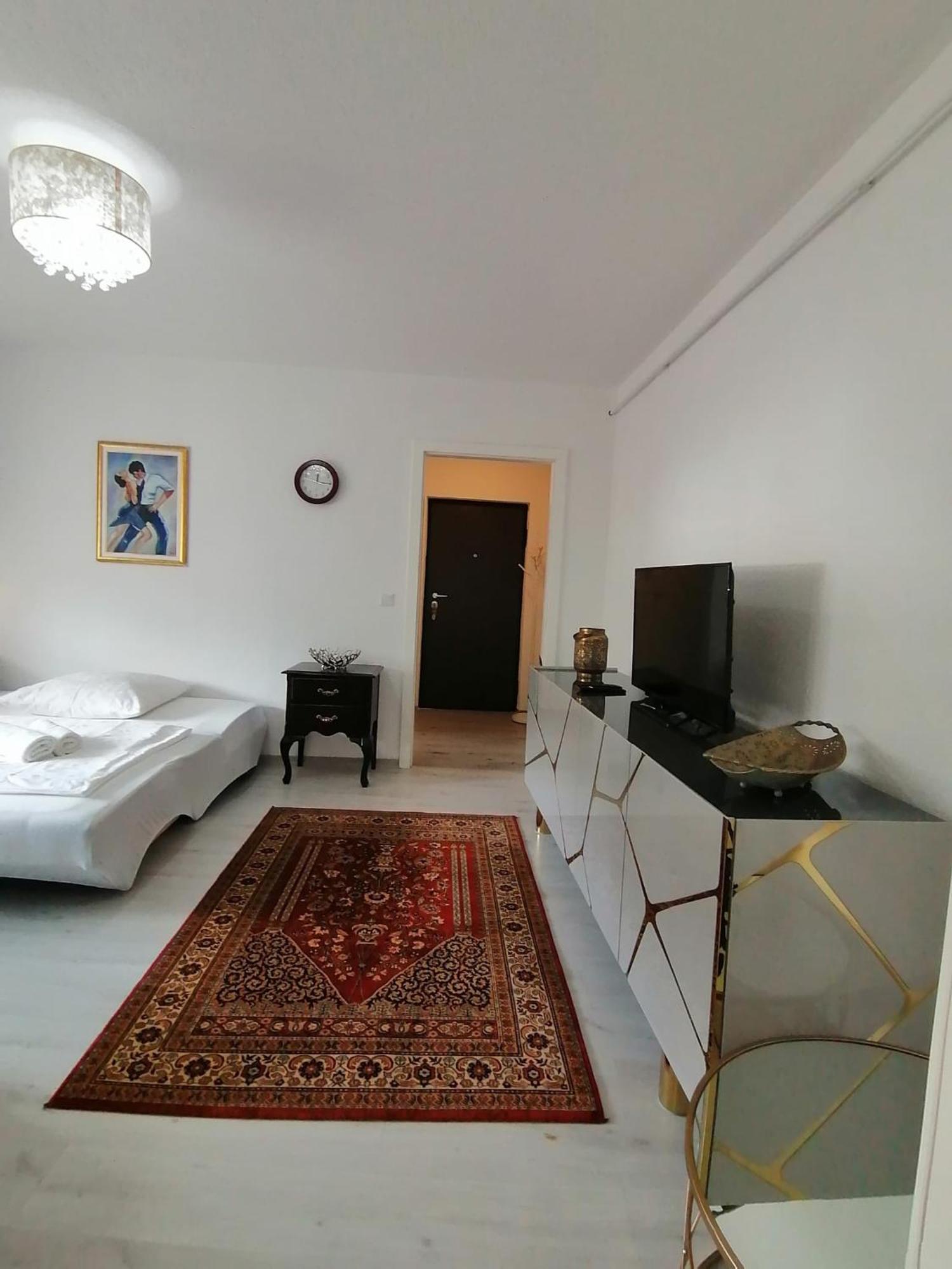 Good Times Apartment Сараево Экстерьер фото